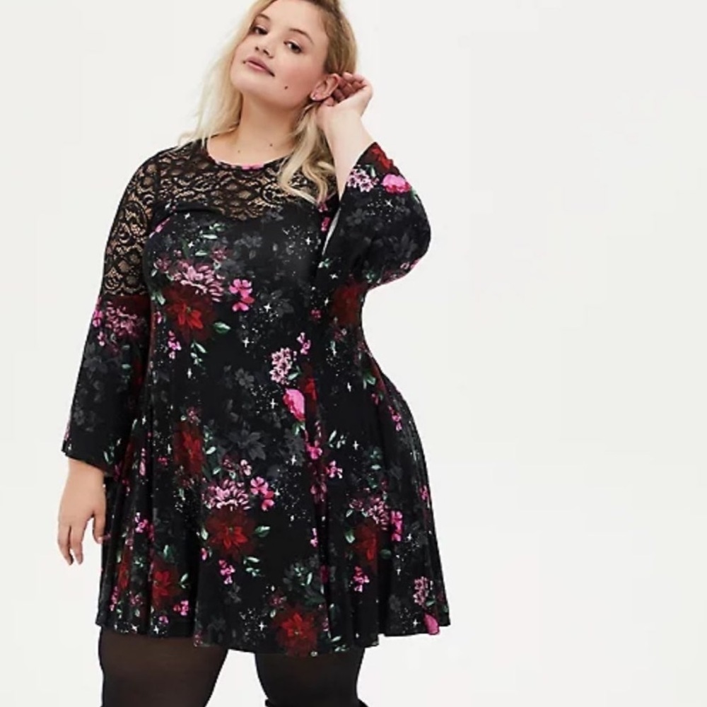 Torrid Floral Bell Sleeve Lace Dress